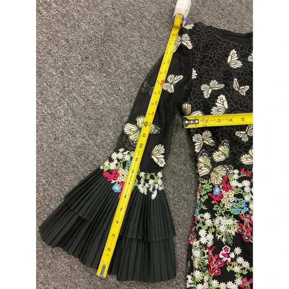 NWT $590 Jovani Womens Black Floral Round Neck Bell Sleeve Mini Dress Si… - Picture 11 of 13